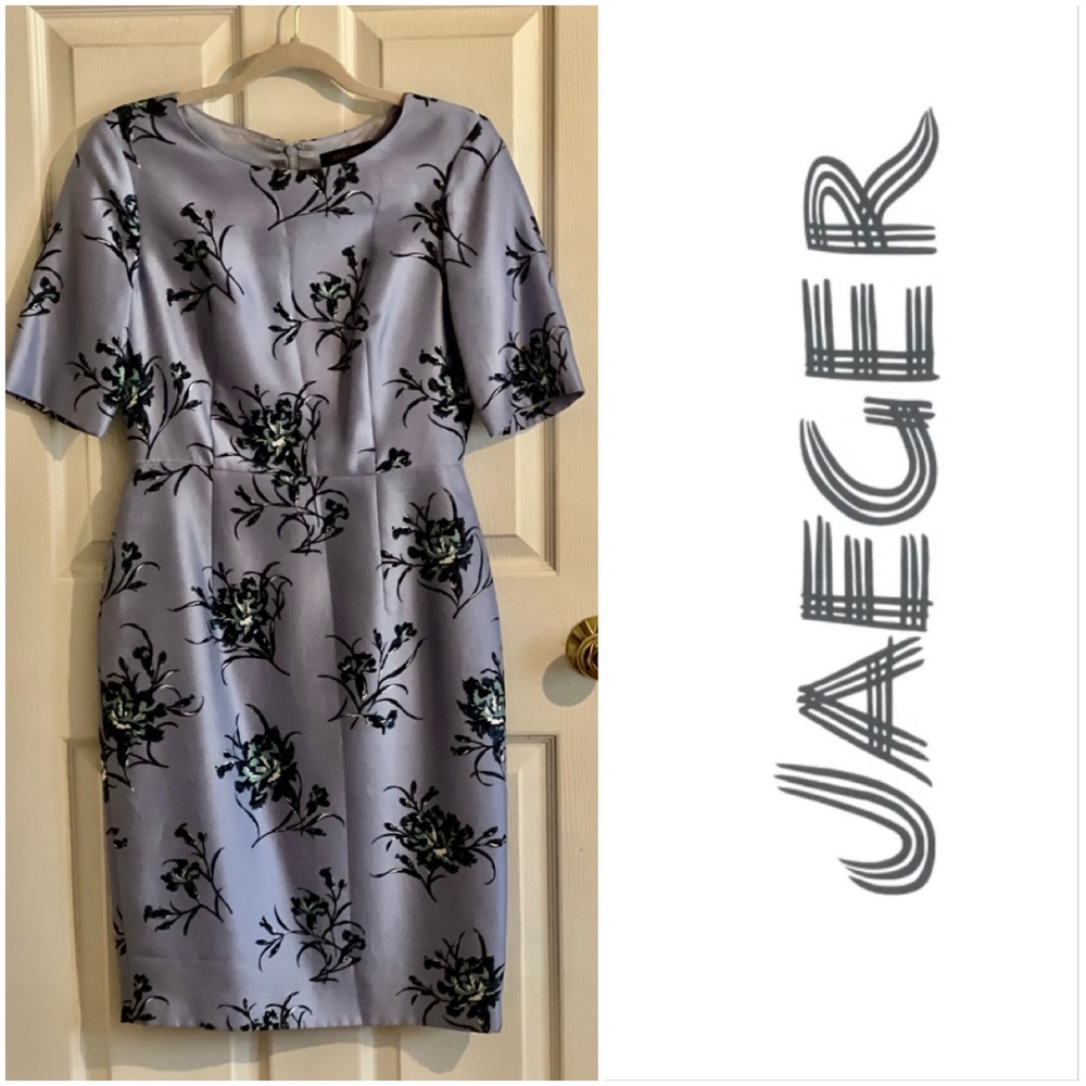 Jaeger Carnation Dress in Blue Floral Sz. 6 (US) Sz. 10 (UK) NWOT